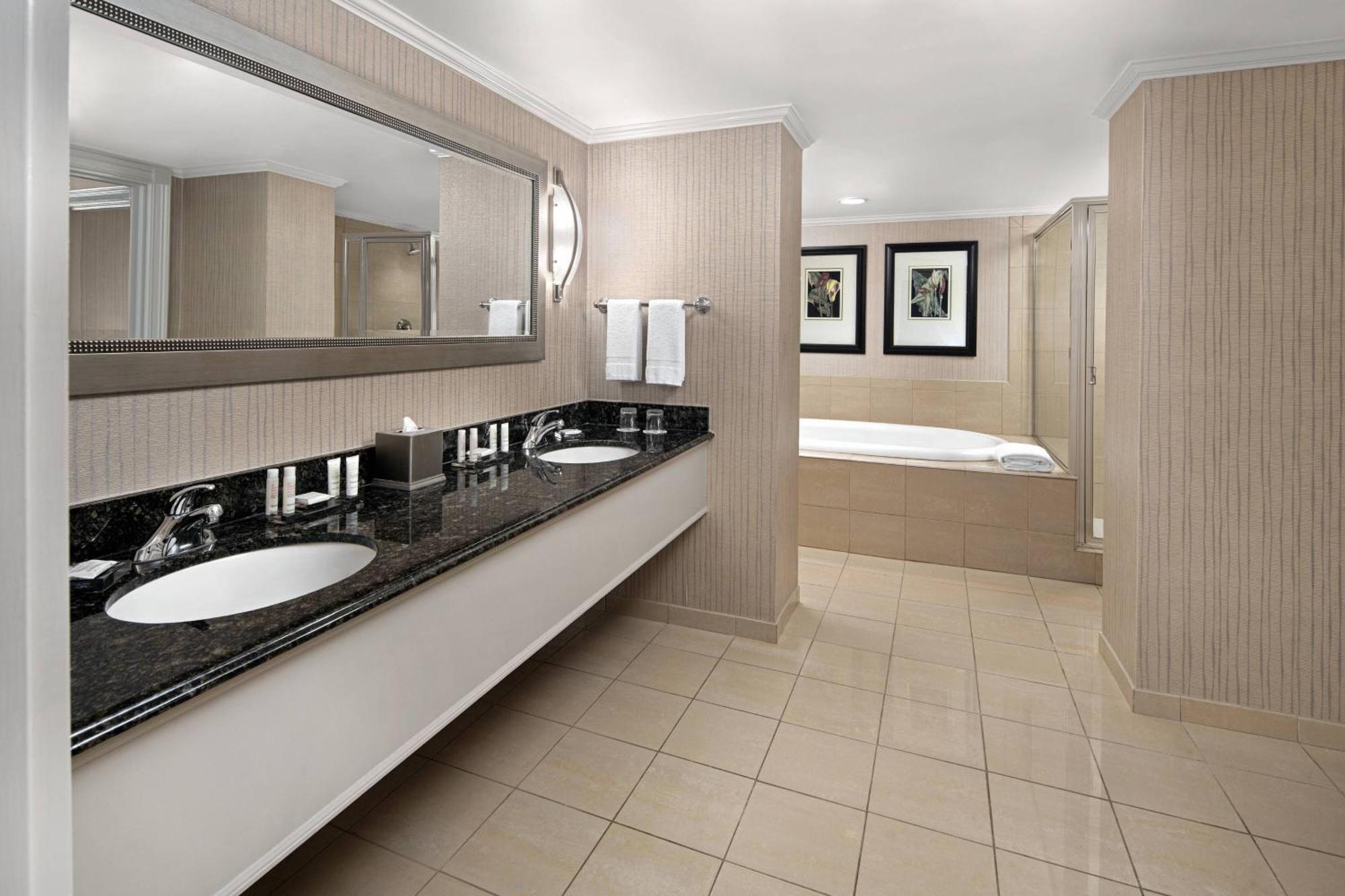 Spartanburg Marriott Exterior photo
